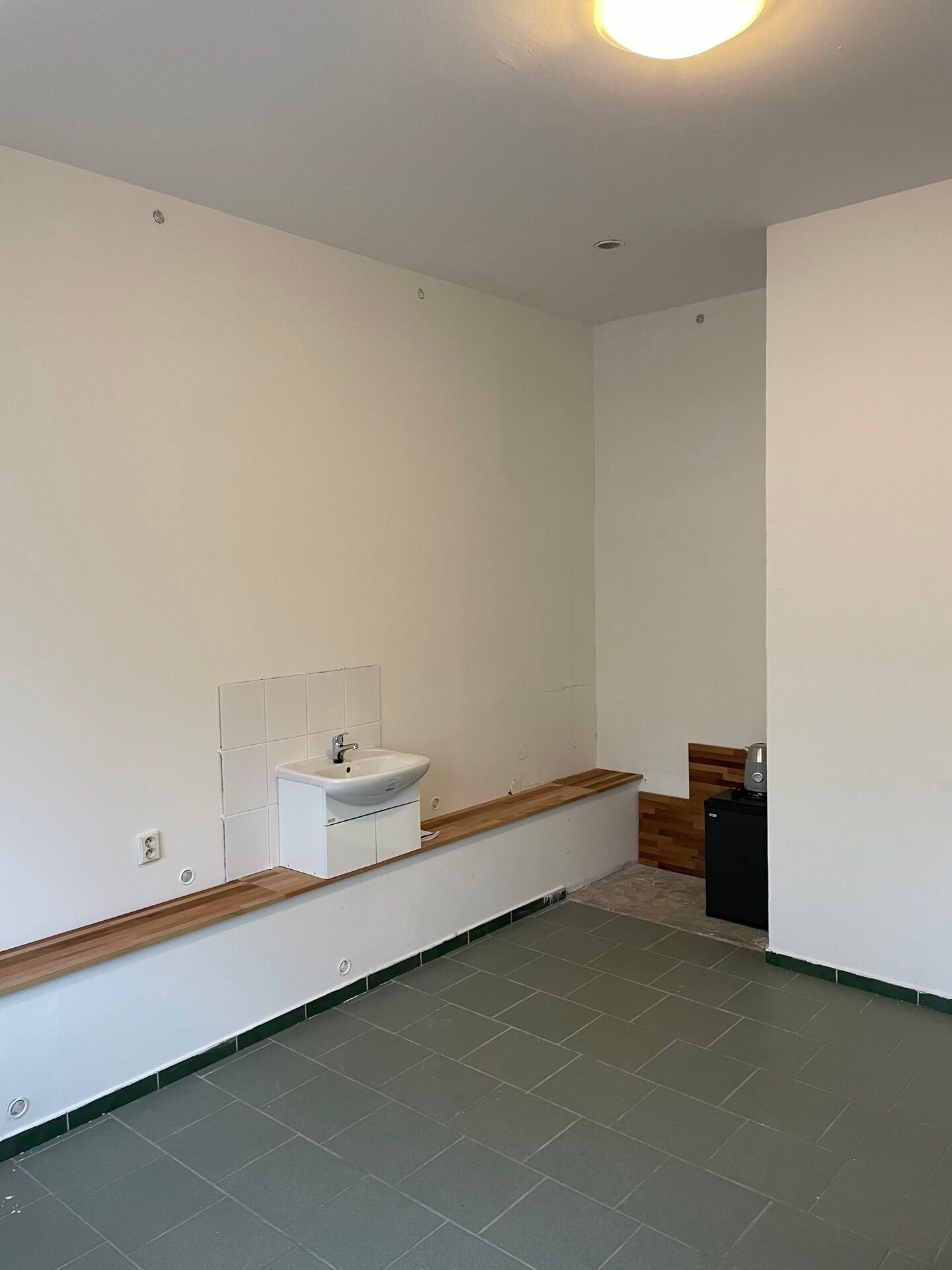 Obchodní prostory · 20 m² · Jiráskova  , Jičín - 3