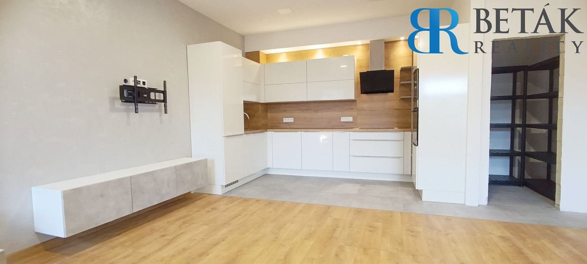 Prodej činžovní dům - Radslavice, okres Přerov, Olomoucký kraj, 670 m² - 5