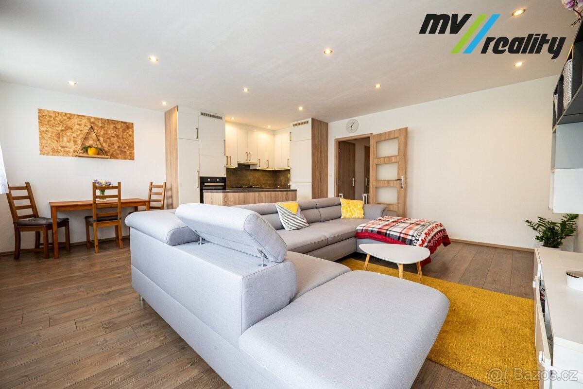 Pronájem byt - Praha, 155 00