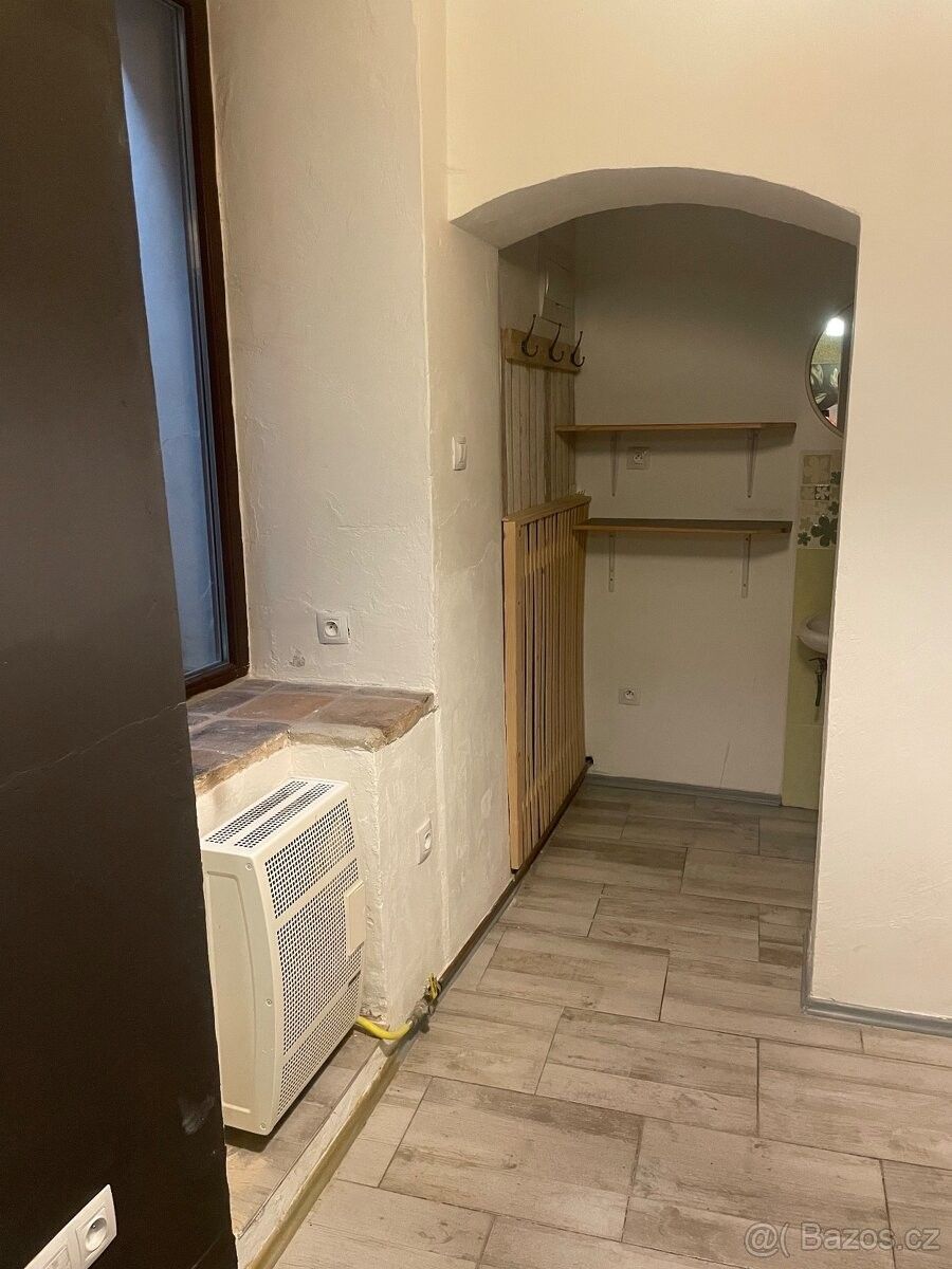 Obchodní prostory, Jihlava, 586 01 - 2