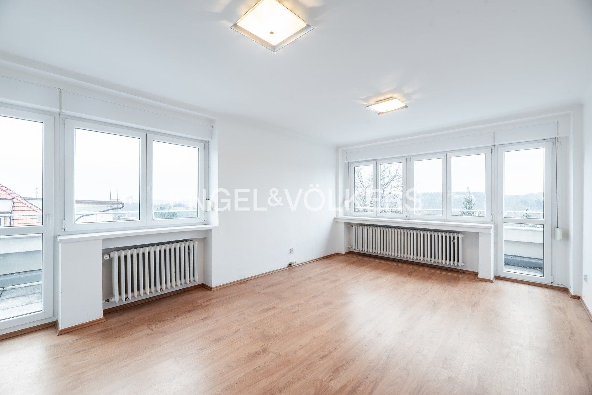 Pronájem kancelář - Xaveriova, Praha, 147 m²