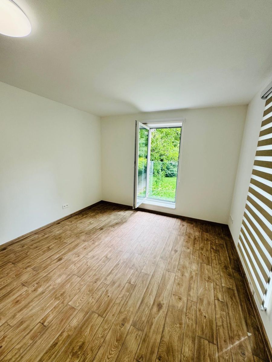 Pronájem byt 2+kk - Lorencova, Zlín - Zlín, Zlínský kraj, 55 m² - 5