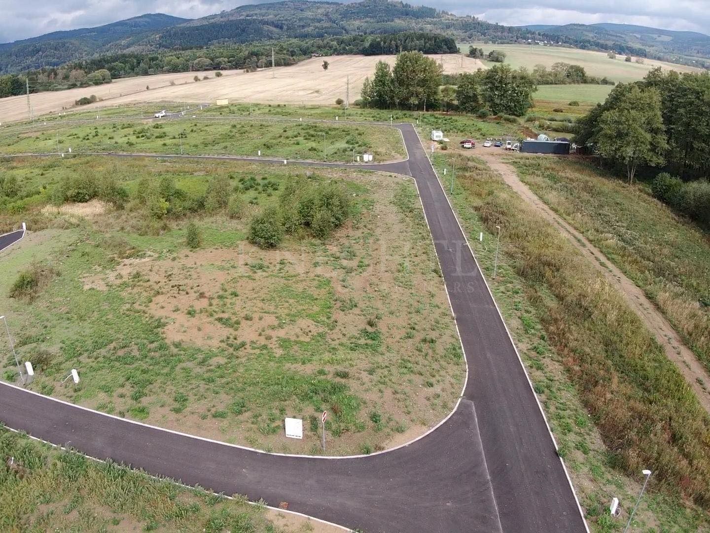 Prodej pozemek pro bydlení - Hroznětínská, Ostrov - 5