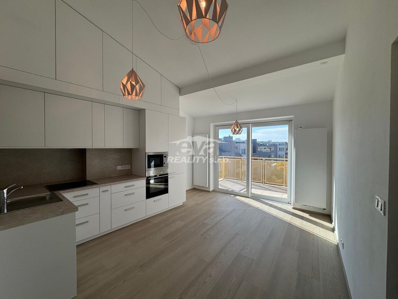 2+kk, Petrohradská, Praha, 32 m² - 2