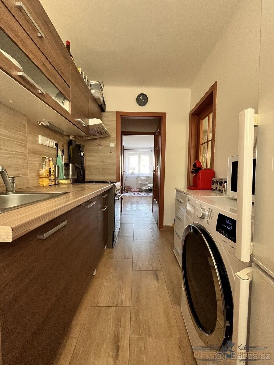 Byty, Poděbrady, 290 01