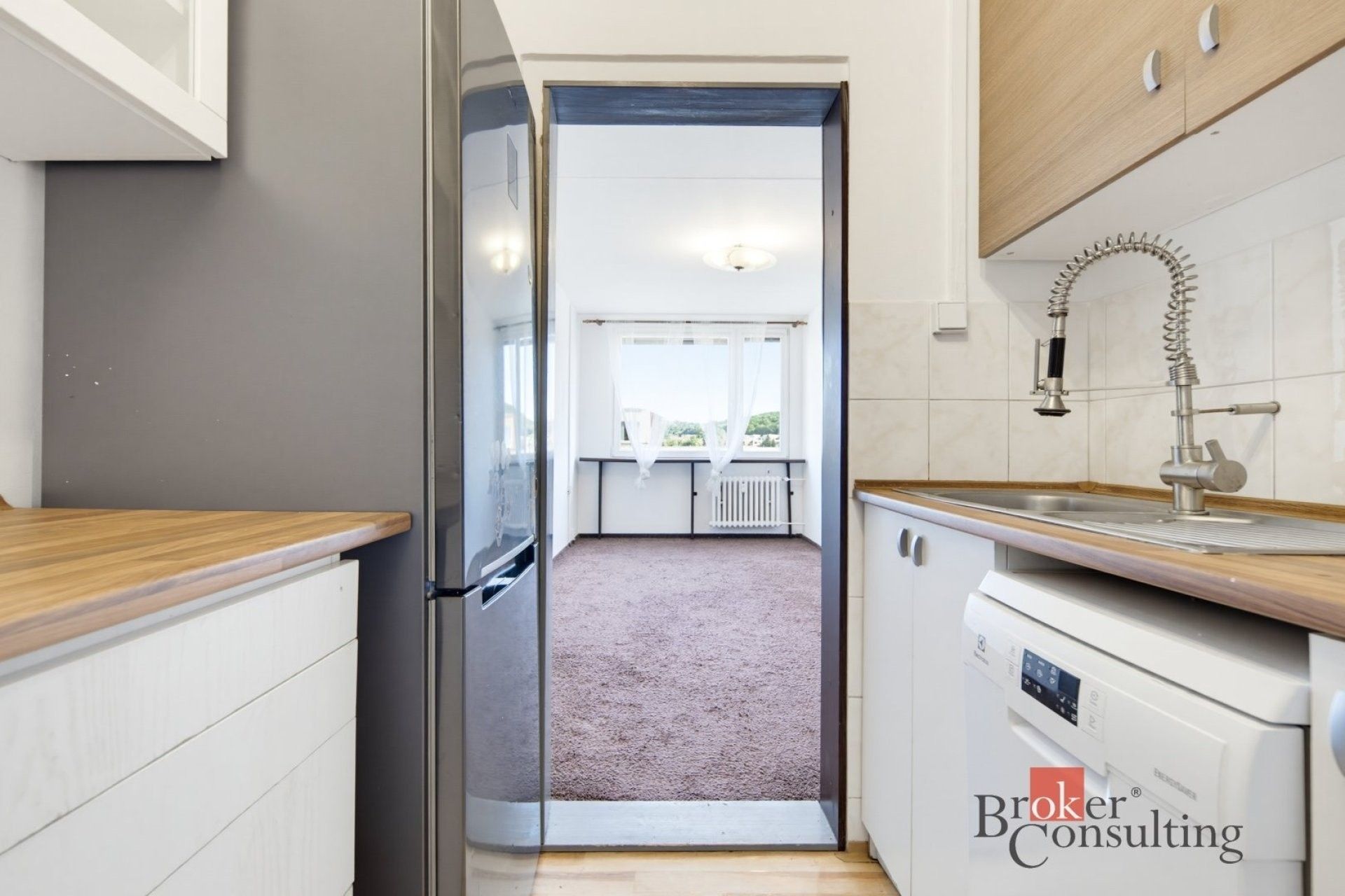 Prodej byt 2+kk - U vlečky, Praha, 42 m² - 5