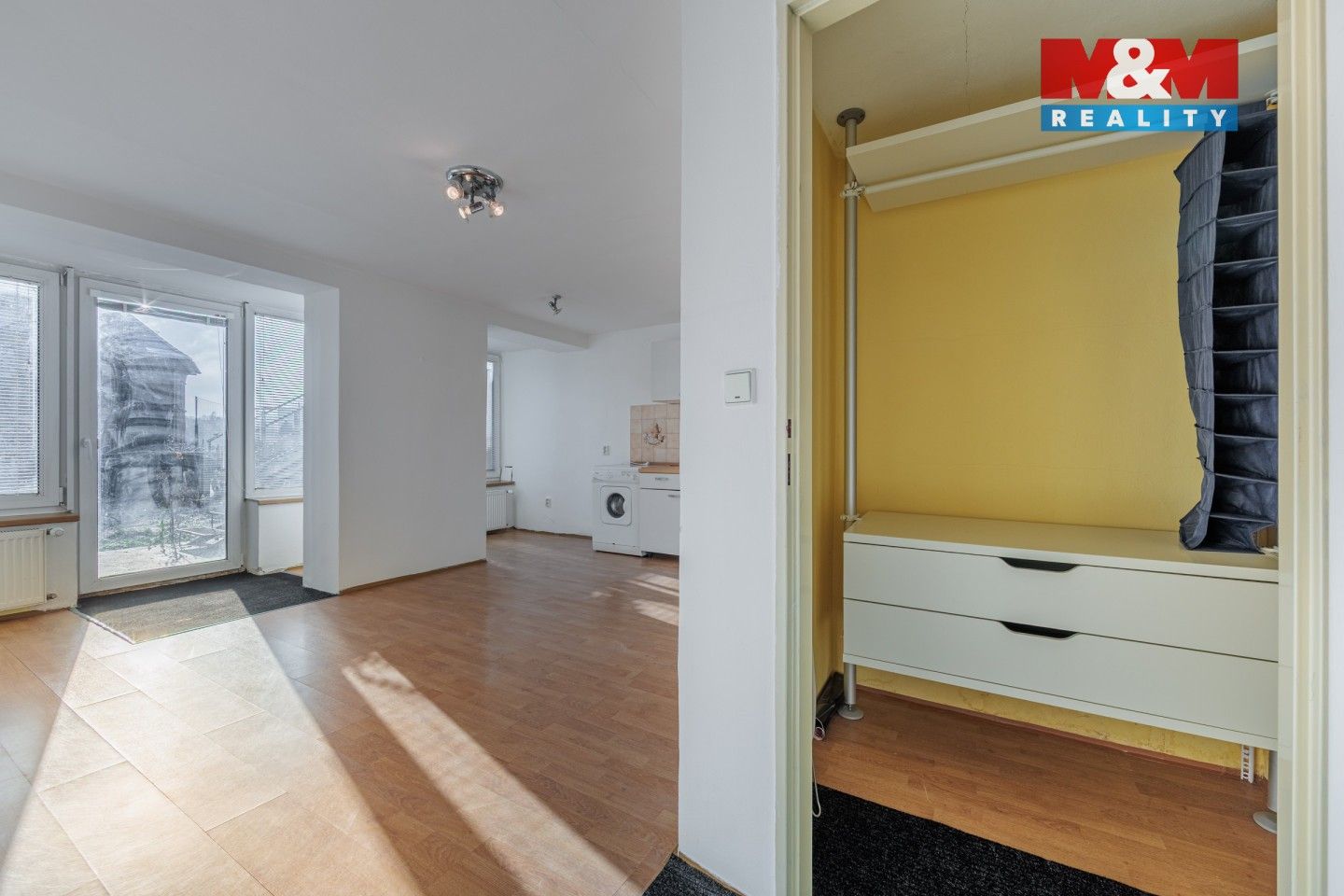 Pronájem byt 1+kk - Goethova, Cheb, 30 m²