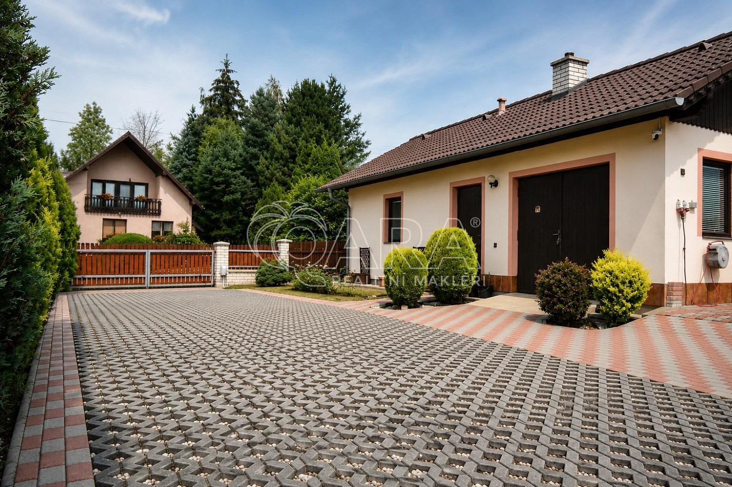Prodej rodinný dům - Věšín, okres Příbram, 220 m² - 5