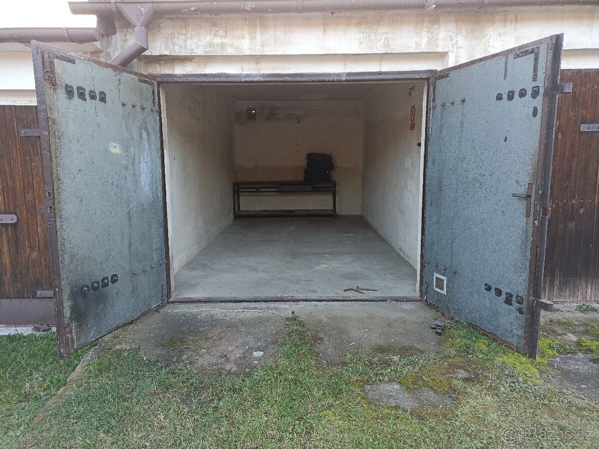 Garáže, Litvínov, 436 01