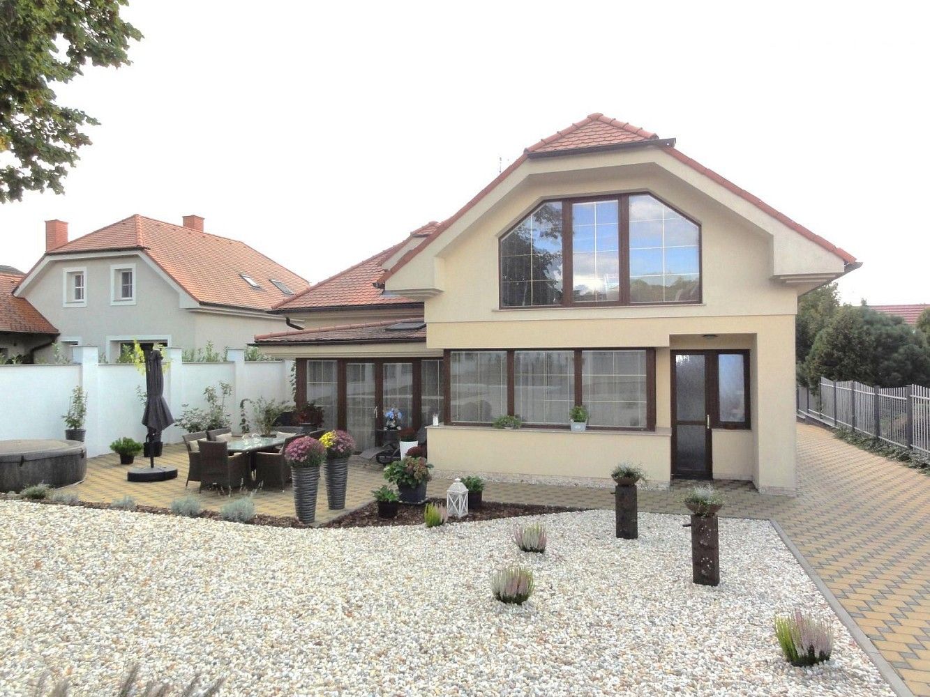 Rodinné domy, Brněnská, Mikulov, okres Břeclav, 251 m² - 1