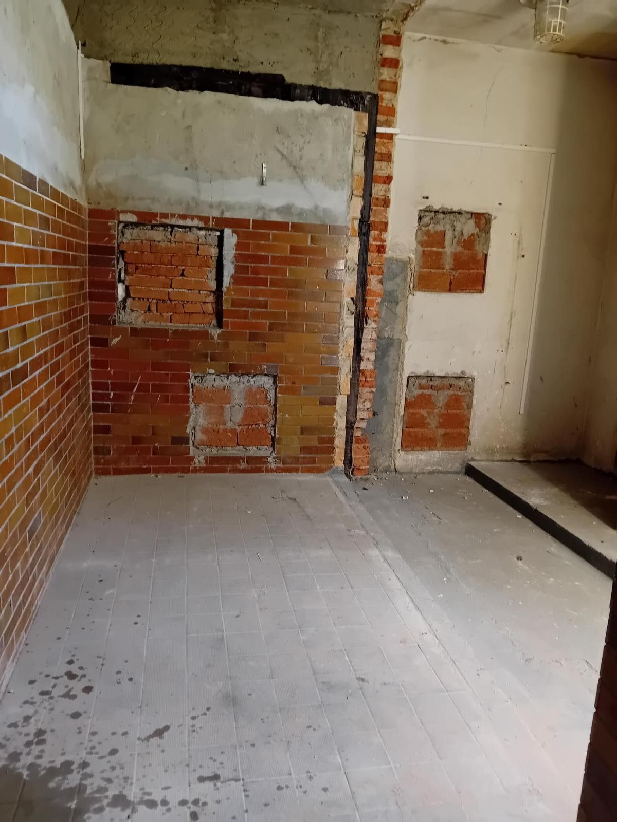 Sklady, Ostrava-Jih, Ostrava, 24 m²