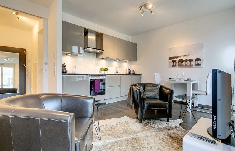 Pronájem byt 1+kk - Osadní 313/10a, Praha, 42 m²