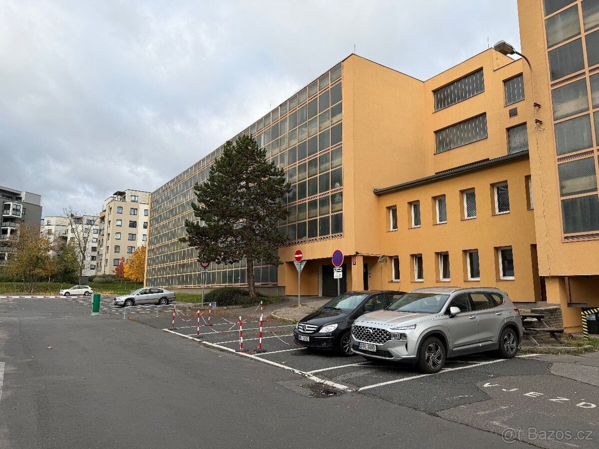 Prodej garáž - Praha, 190 00