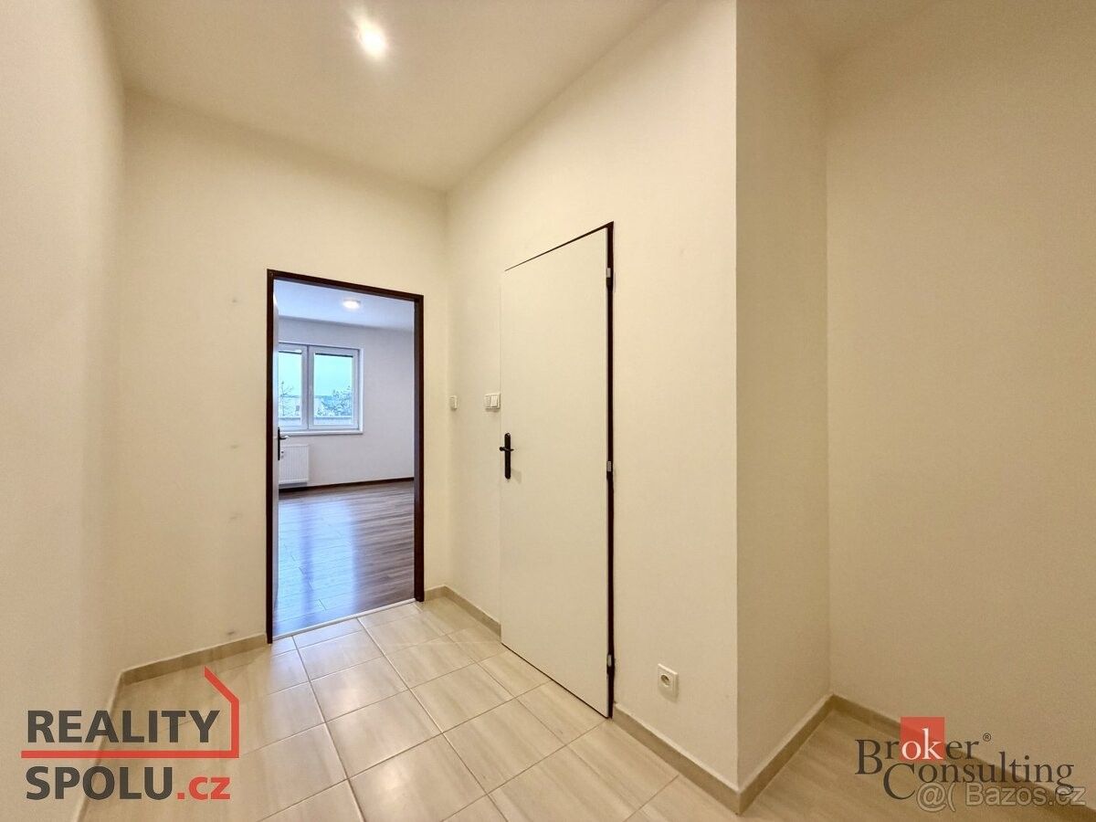 Pronájem byt - Znojmo, 671 81