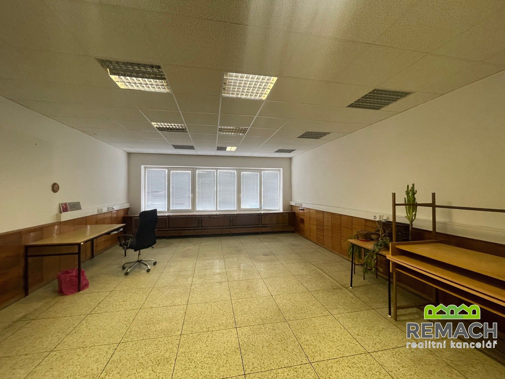 Kanceláře, U Korečnice, Uherský Brod, 350 m² - 2