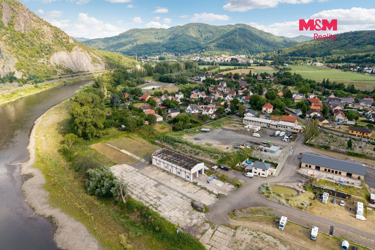 Obchodní prostory · 9 439 m² · Valtířov, Velké Březno - 3