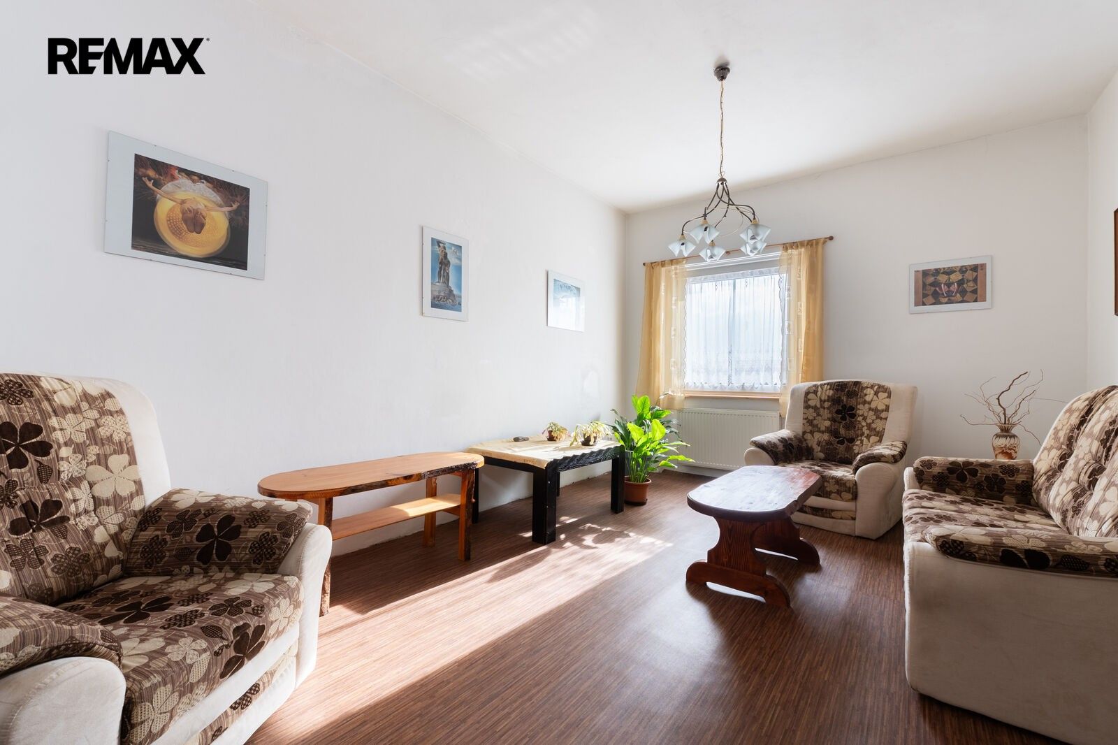 Rodinný dům · 207 m² · Nerudova 211, Spořice - 3