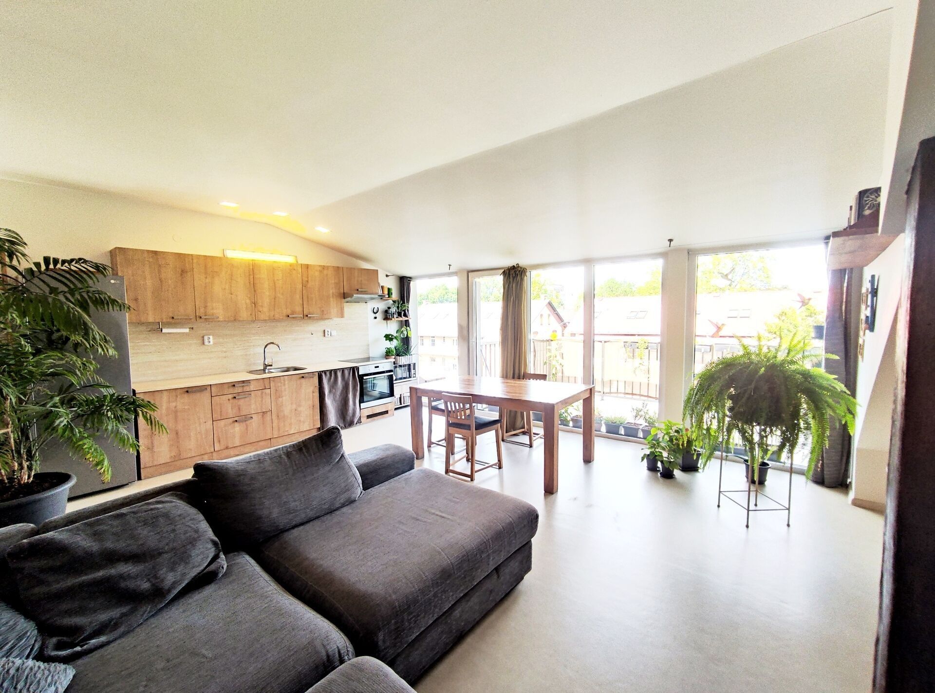 Pronájem byt 2+kk - Daliborova, Ostrava, 80 m²