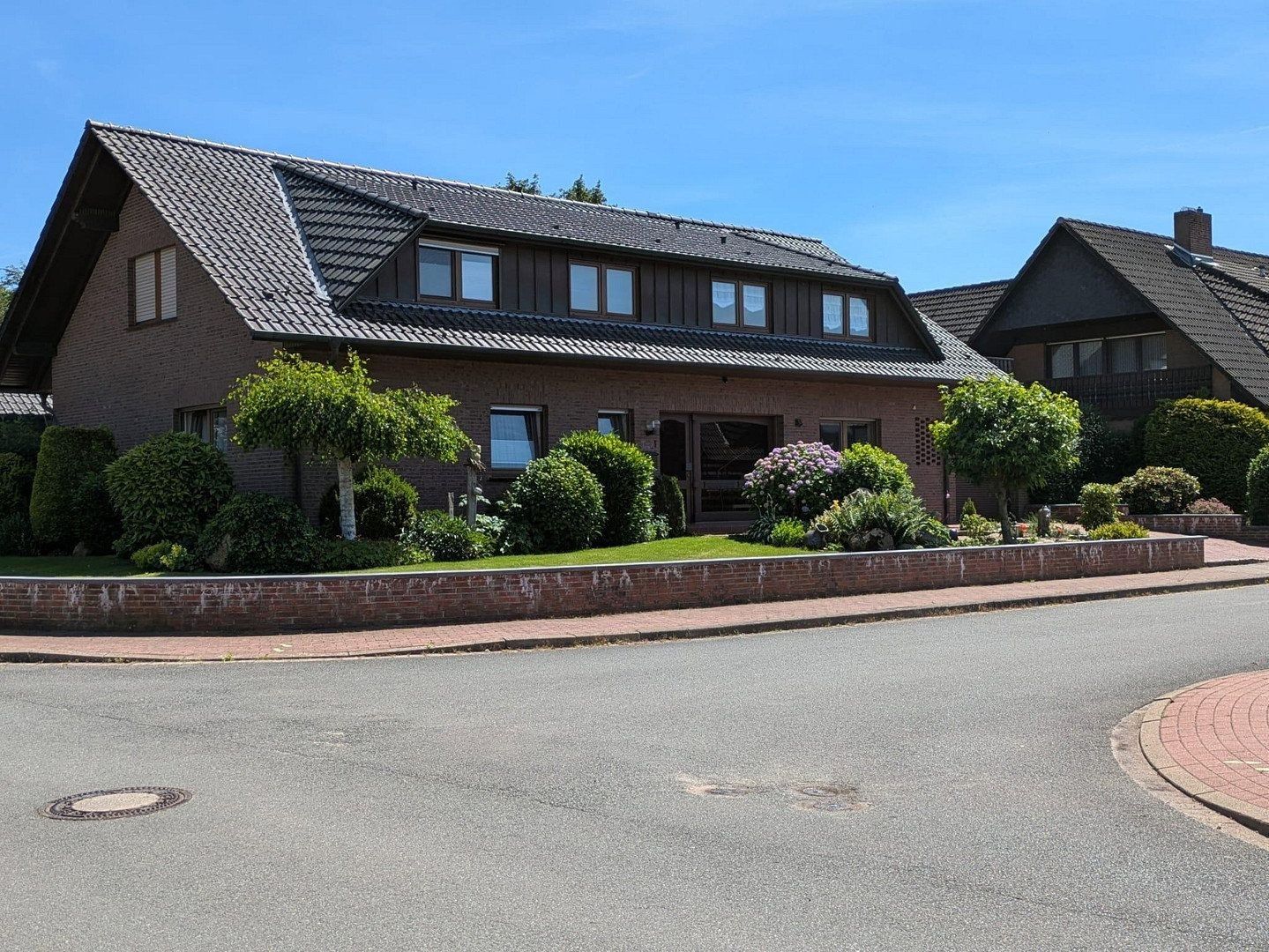 5+1, , Dolní Sasko, 135 m² - 1