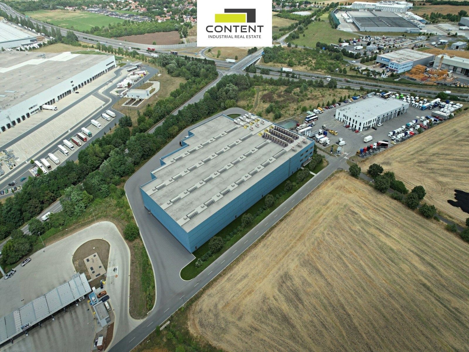 Pronájem sklad - Kozomín, 7 600 m²