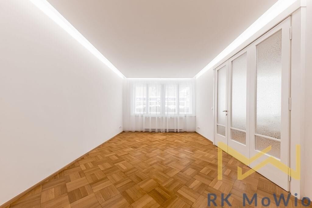 Byt 4+1 · 142 m² · Střešovická, Praha - 4