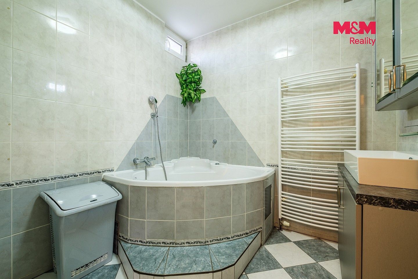Rodinný dům · 367 m² · Březová, okres Sokolov, Karlovarský kraj - 4