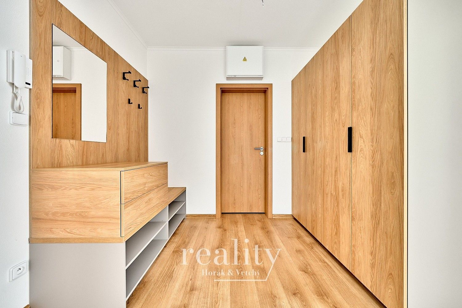Pronájem byt 1+kk - Kosmákova, Znojmo, 58 m² - 5