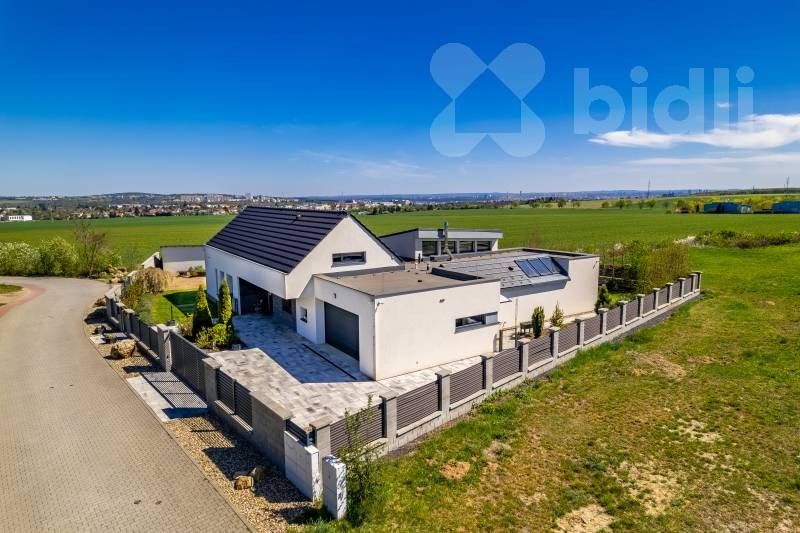 Rodinné domy, Na Výsluní 1146, Horoměřice, 379 m² - 1
