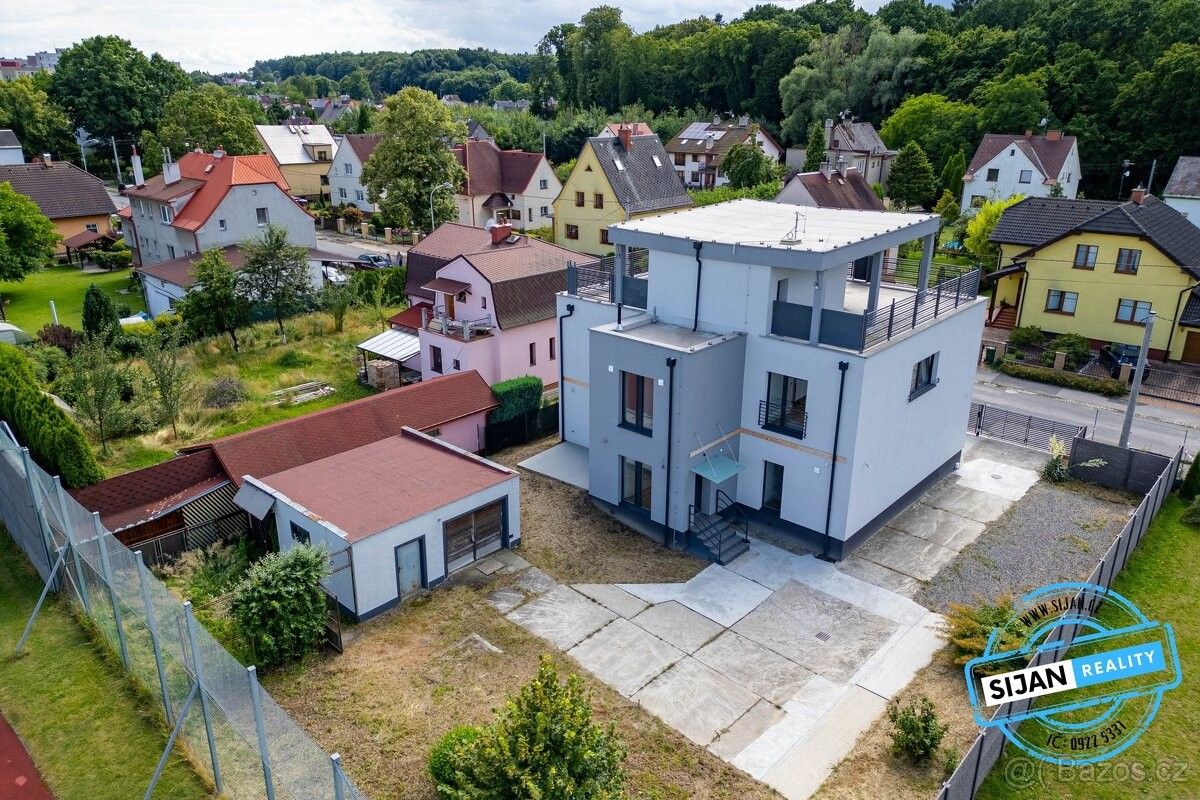 Rodinné domy, Ostrava, 700 30