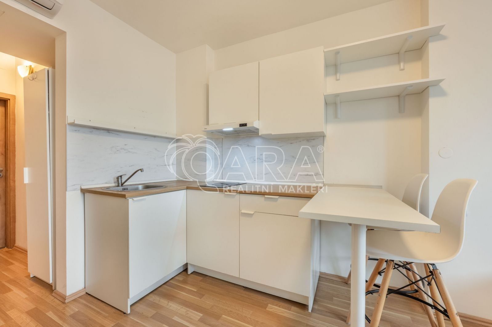 Byt 1+kk · 25 m² · Radlická  , Praha - 3