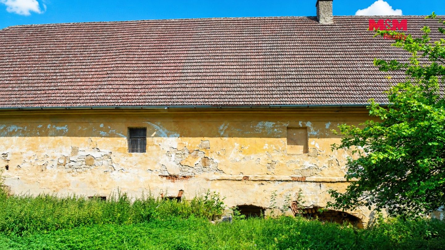 Nemovitost · 1 230 m² · Robeč, Úštěk - 3