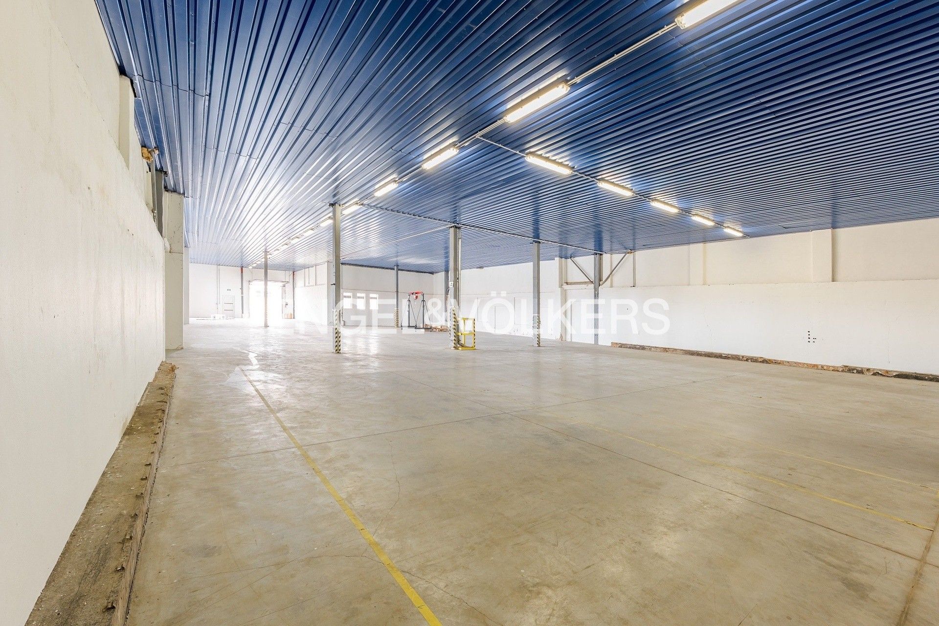 Pronájem sklad - Prof. Seemana, Vysoké Veselí, 1 m²