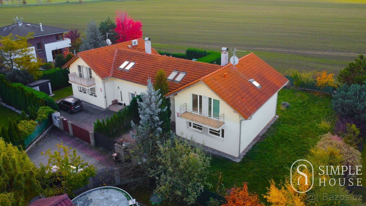 Prodej rodinný dům - Praha, 190 16