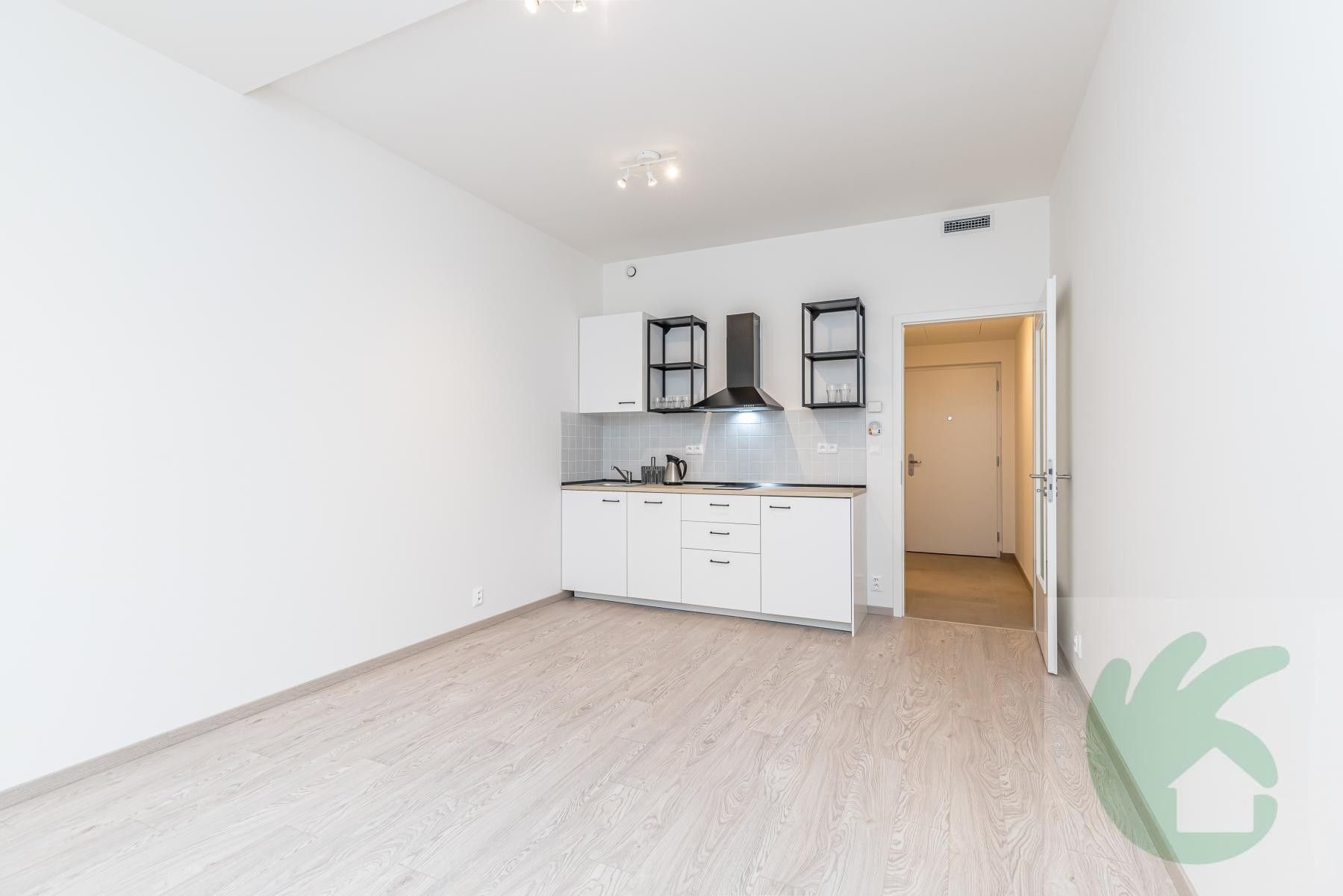 1+kk, Počernická, Praha, 26 m² - 1