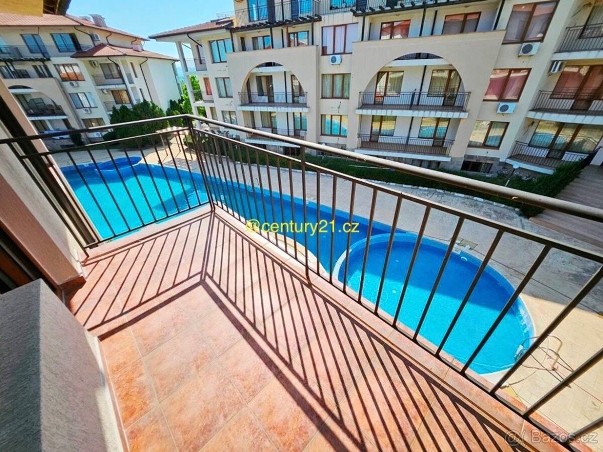 Prodej byt - 987 66, Zahraničí