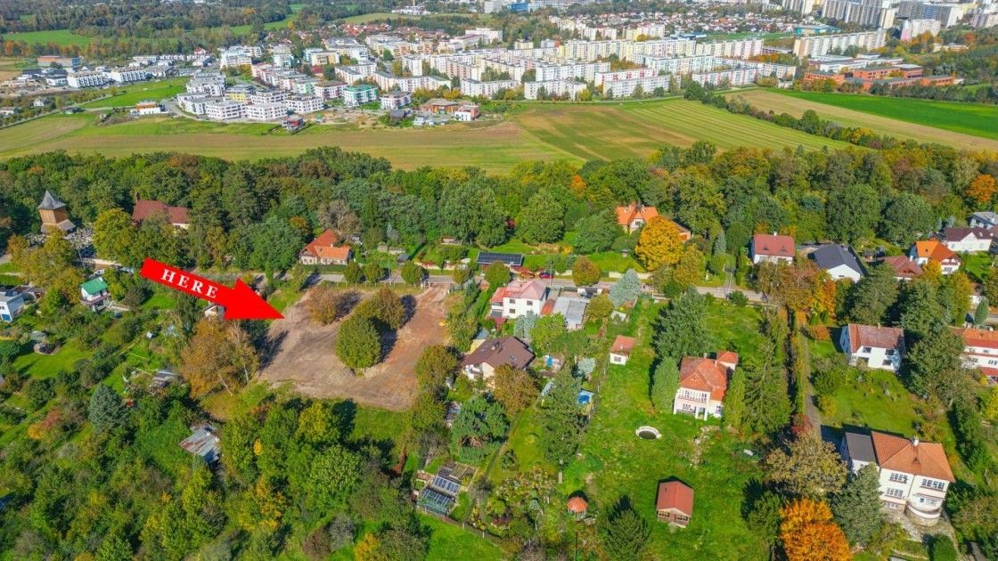 Prodej pozemek pro bydlení - Hradec Králové, 500 02