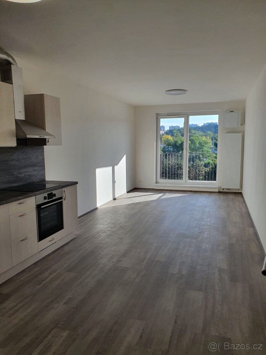 Pronájem byt - Praha, 140 00