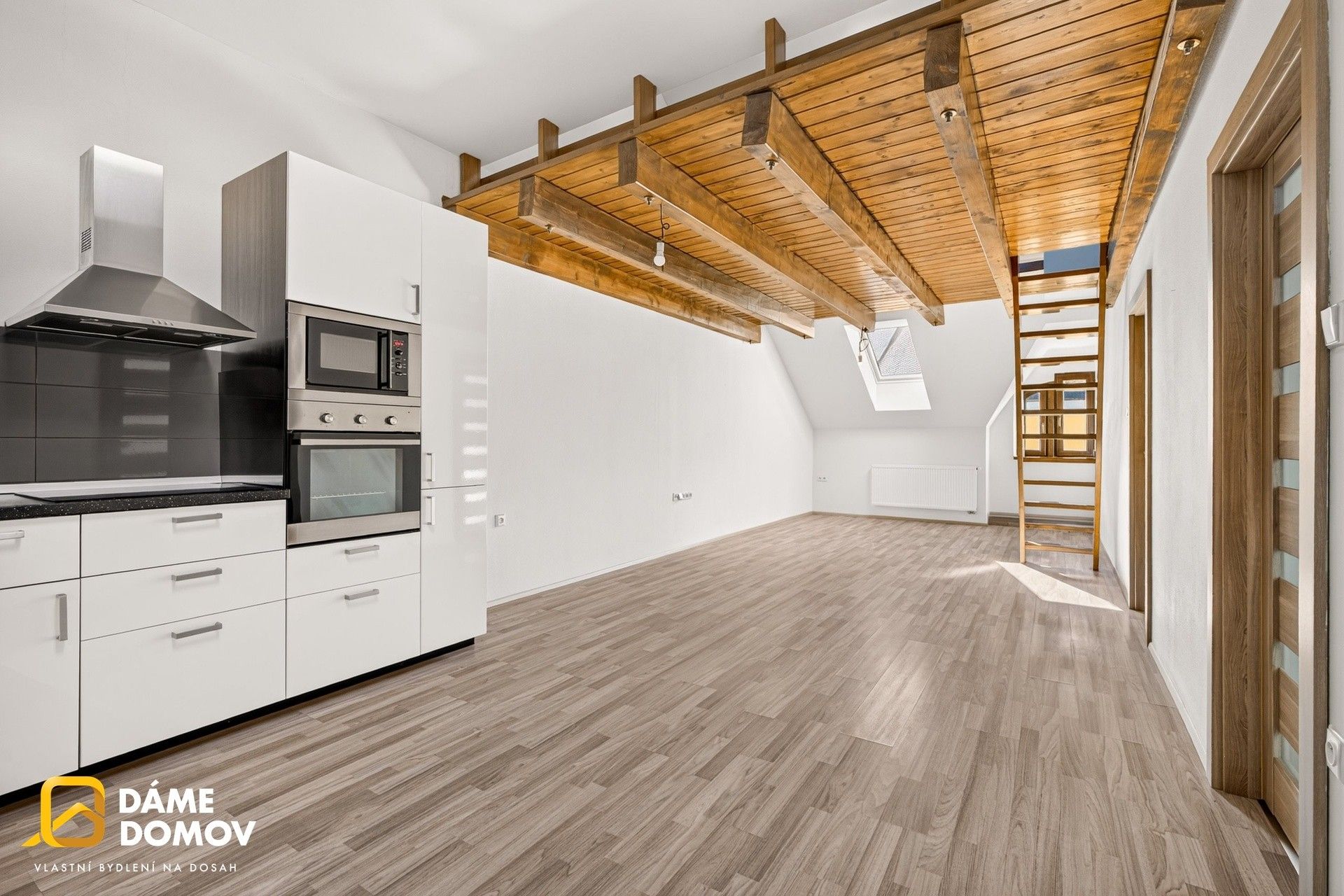 4+kk, Nádražní, Uherské Hradiště, 94 m² - 2