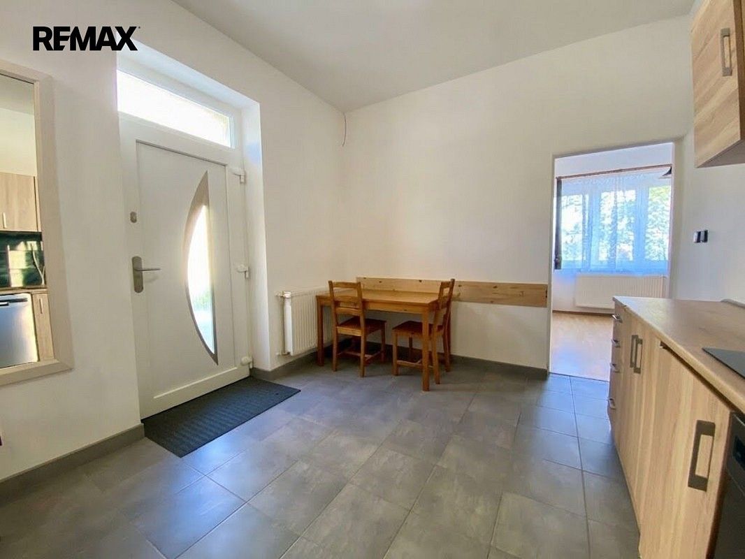 Byt 1+1 · 37 m² · Jansova, Černošice, okres Praha-západ - 2