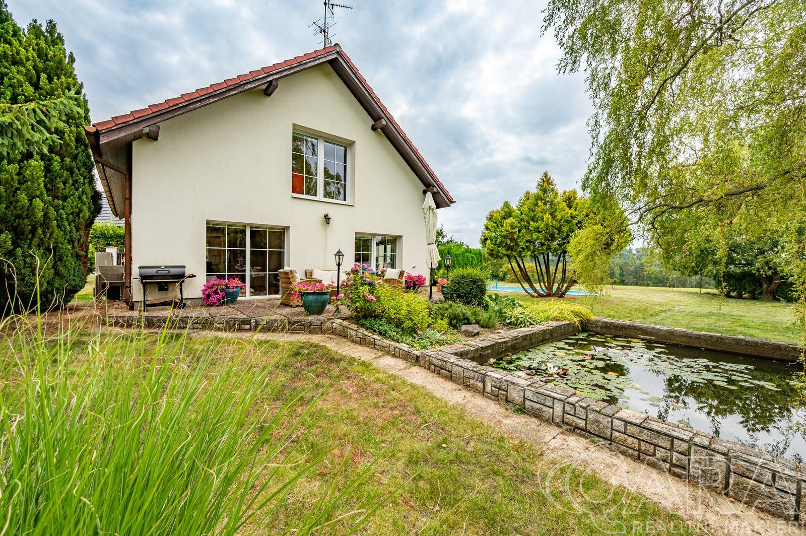 Prodej rodinný dům - Radonice, Divišov, 154 m²