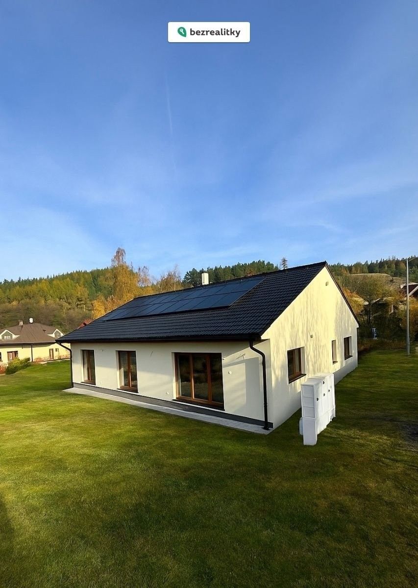 Rodinné domy, Sadov, 160 m²