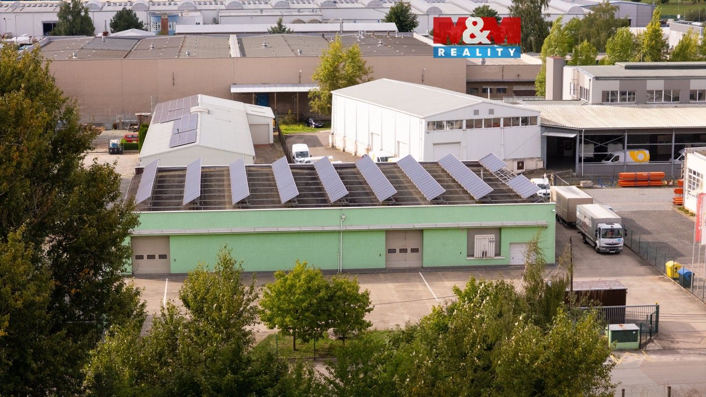 Sklady, Stavební, Hradec Králové, 1 072 m²