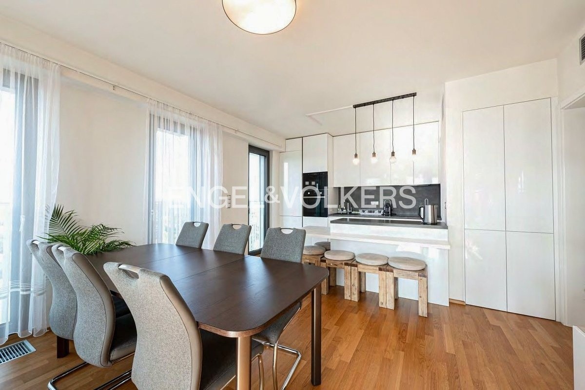 Pronájem byt 4+kk - Olšanská 2898, Praha Žižkov, 132 m² - 5