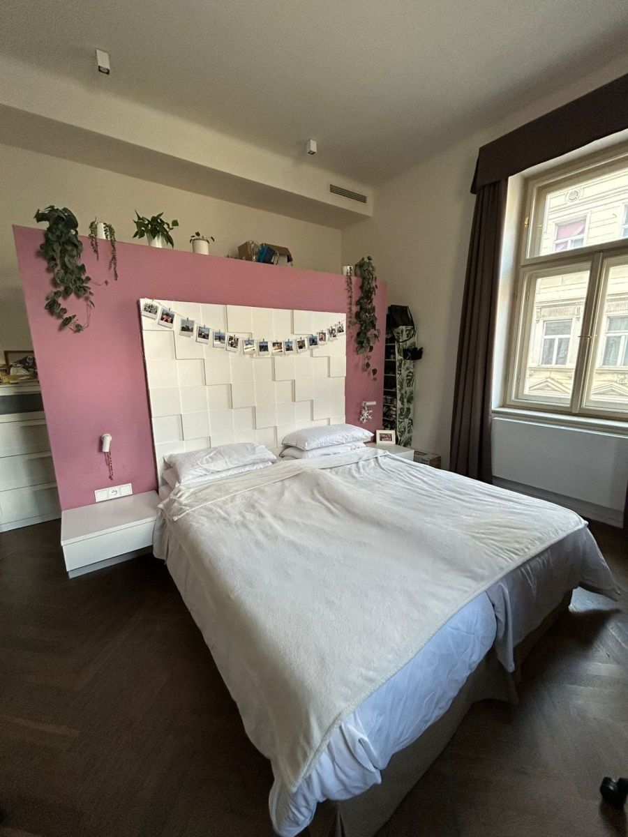 2+kk, Staropramenná, Praha - Smíchov, 60 m² - 1