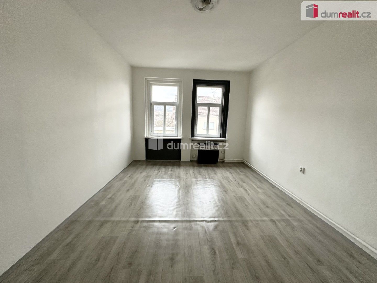 Pronájem byt 1+1 - Pražská, Bystřany, 53 m²