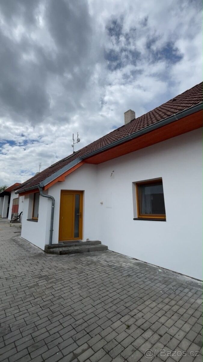Rodinné domy, Poděbrady, 290 01 - 2