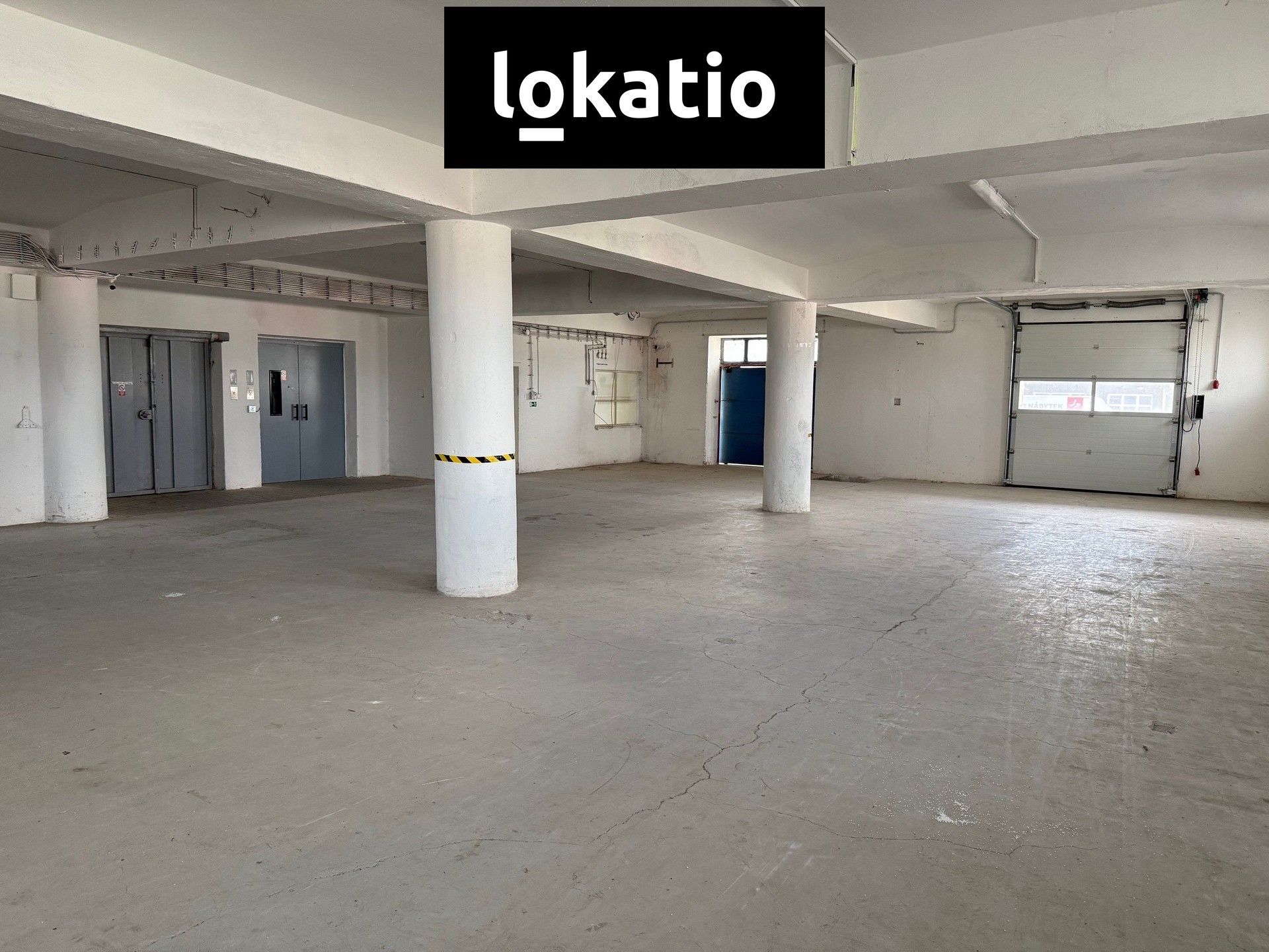 Sklady, Kostěnice, 3 000 m²