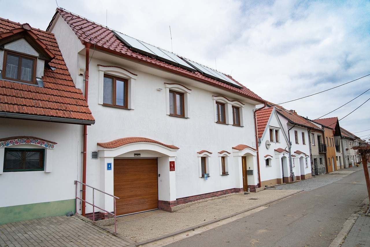 Chaty, Dolní Bojanovice - Dolní Bojanovice, Jihomoravský kraj