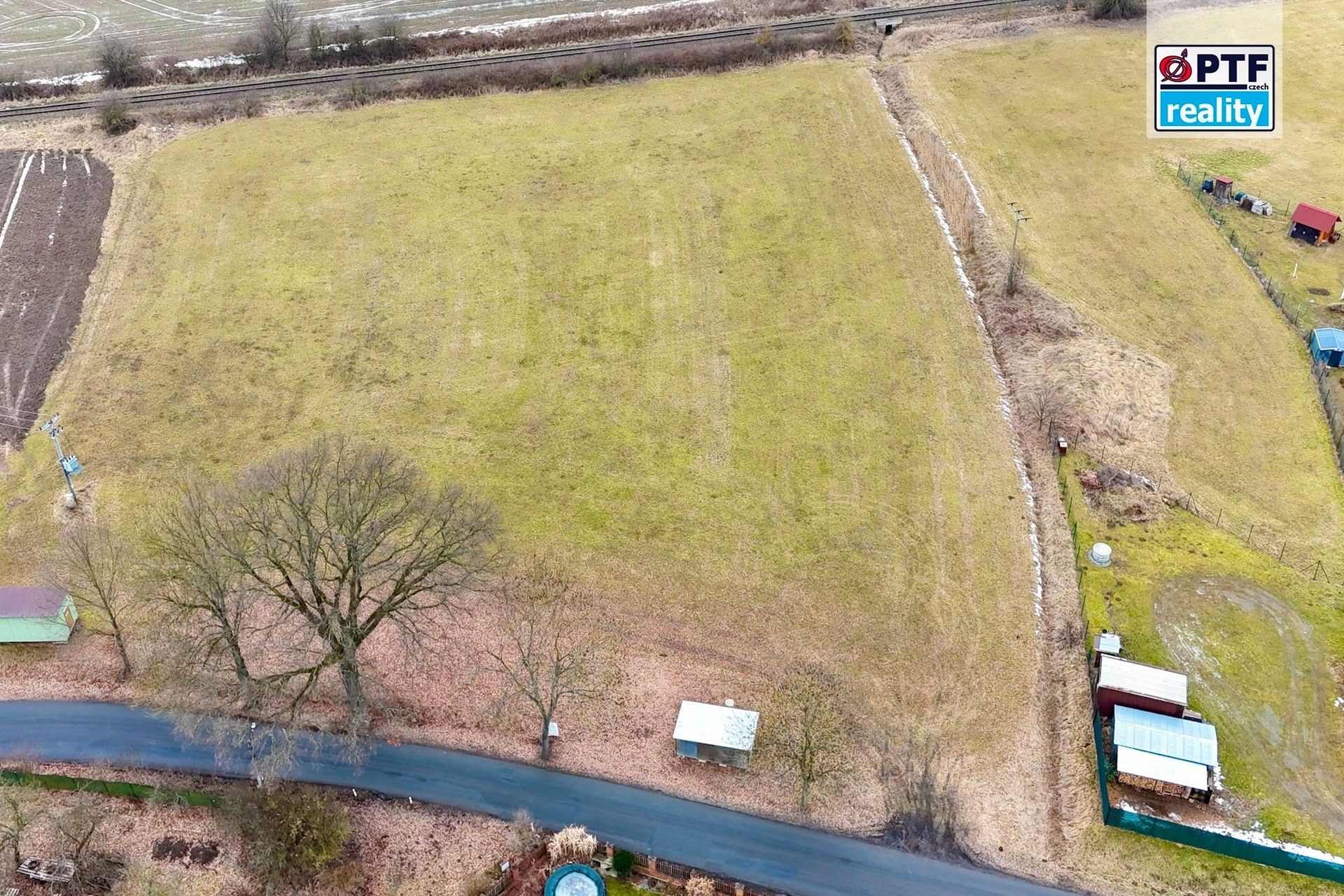 Prodej pozemek pro bydlení - Poborovice, Bezděkov, 4 000 m²