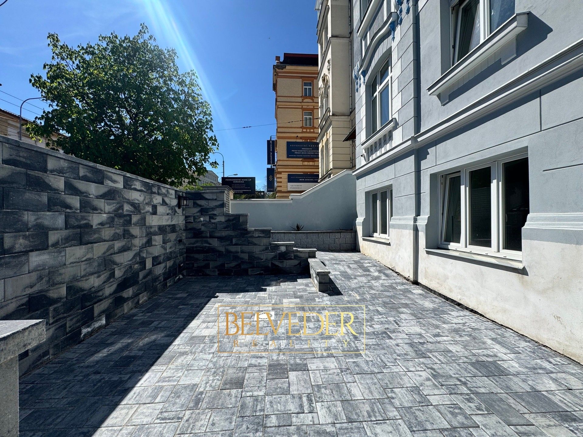 Pronájem byt 2+kk - Masarykova třída 2481, Teplice, 74 m² - 2
